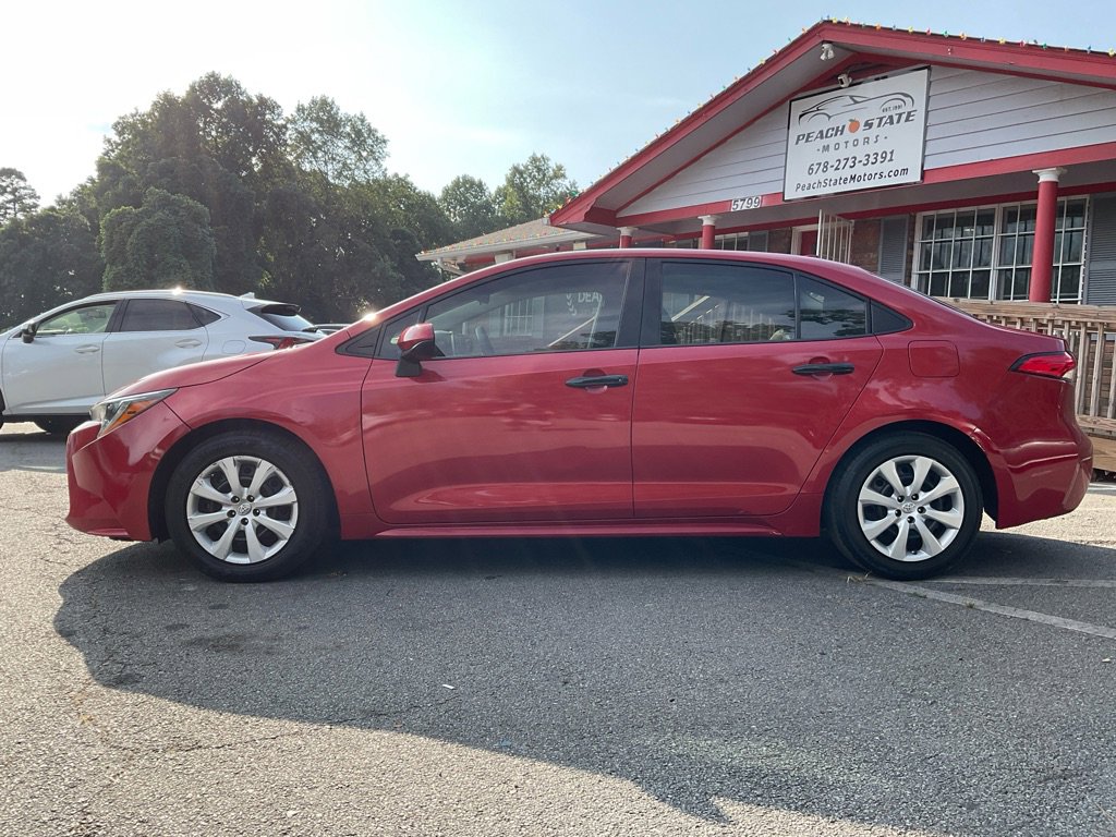Used 2021 Toyota Corolla LE image 8