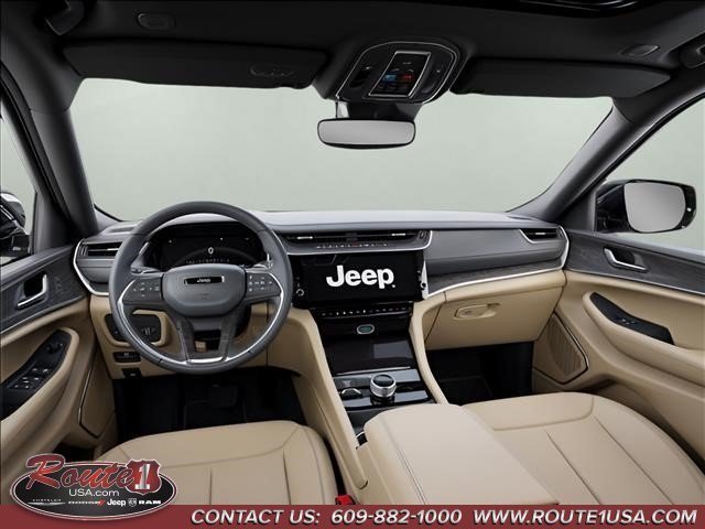 New 2026 Jeep Grand Cherokee Limited w/ MOPAR Finishing Package AWD/4WD image 15