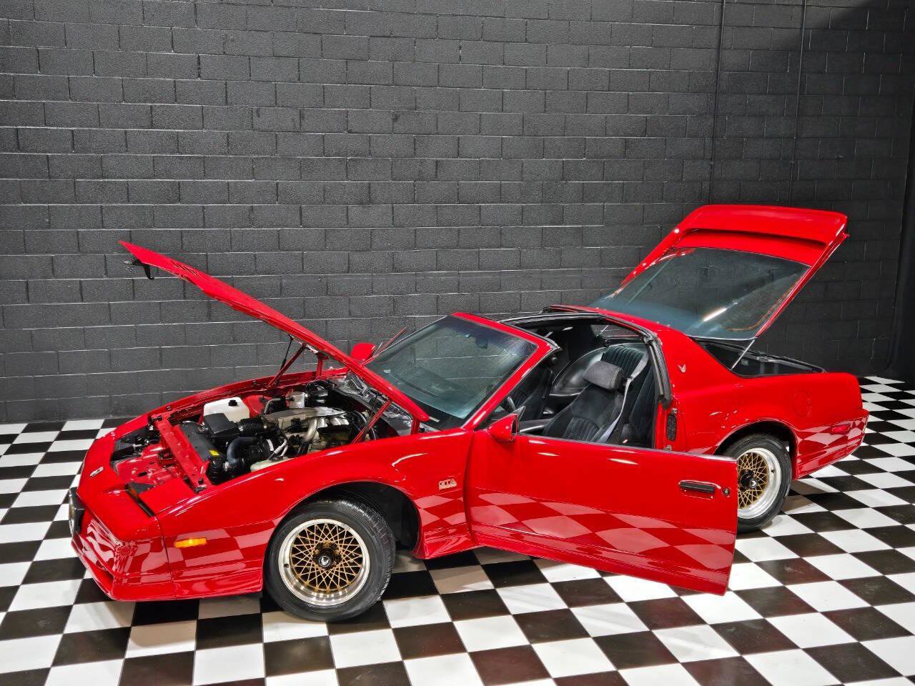Used 1987 Pontiac Firebird Trans Am image 1