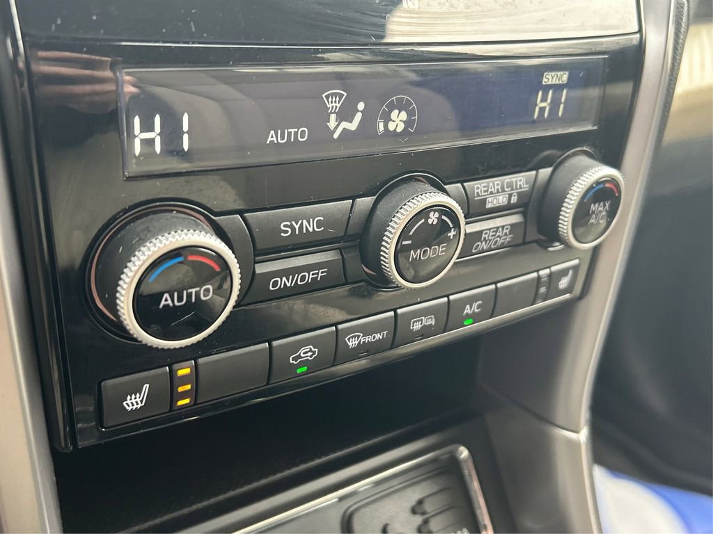 Used 2022 Subaru Ascent Premium w/ Convenience Package image 29