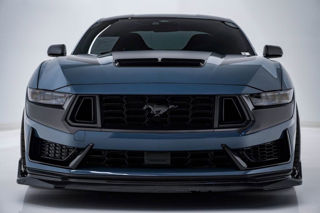 Used 2025 Ford Mustang Dark Horse image 6