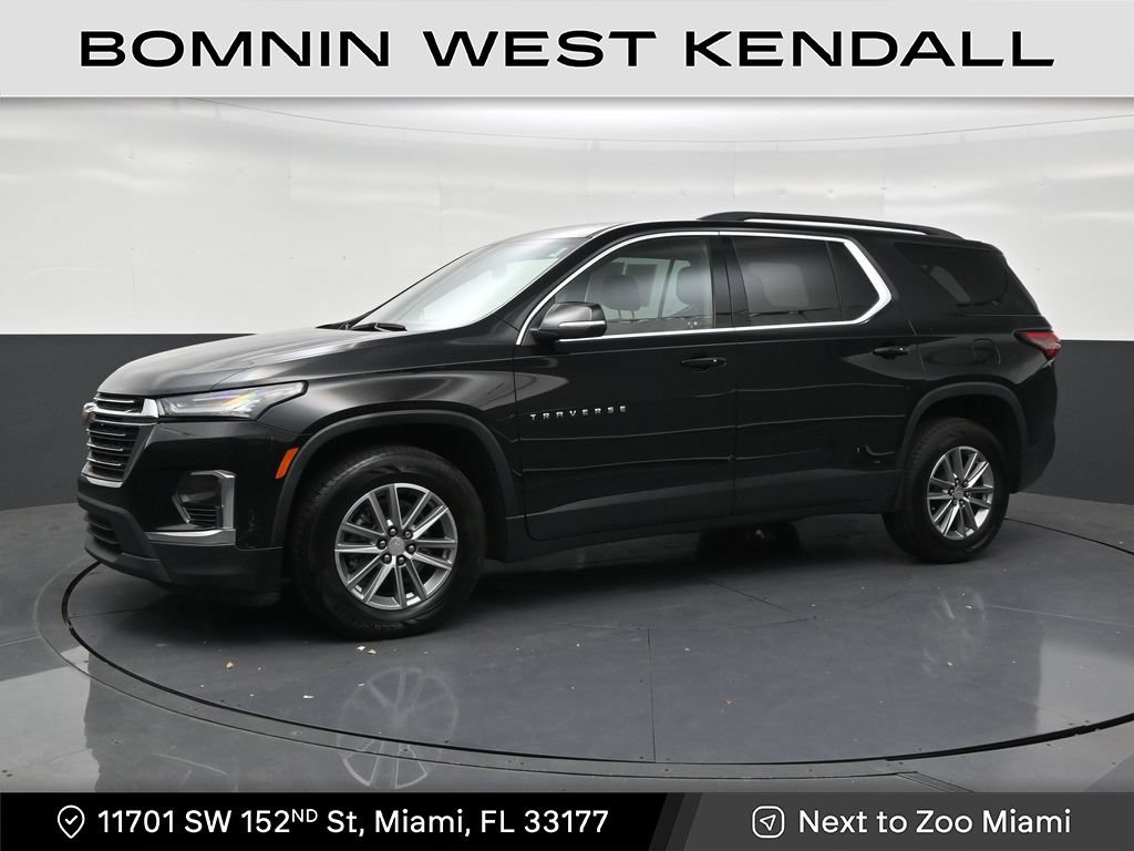 Used 2023 Chevrolet Traverse LT FWD image 1