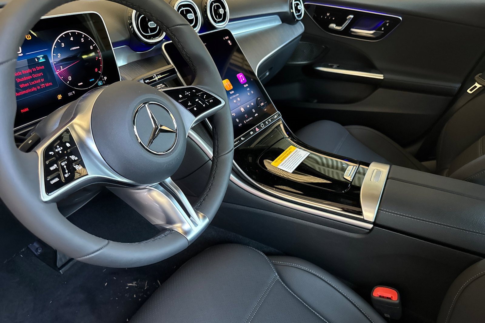 New 2025 Mercedes-Benz C 300 4MATIC Sedan image 10