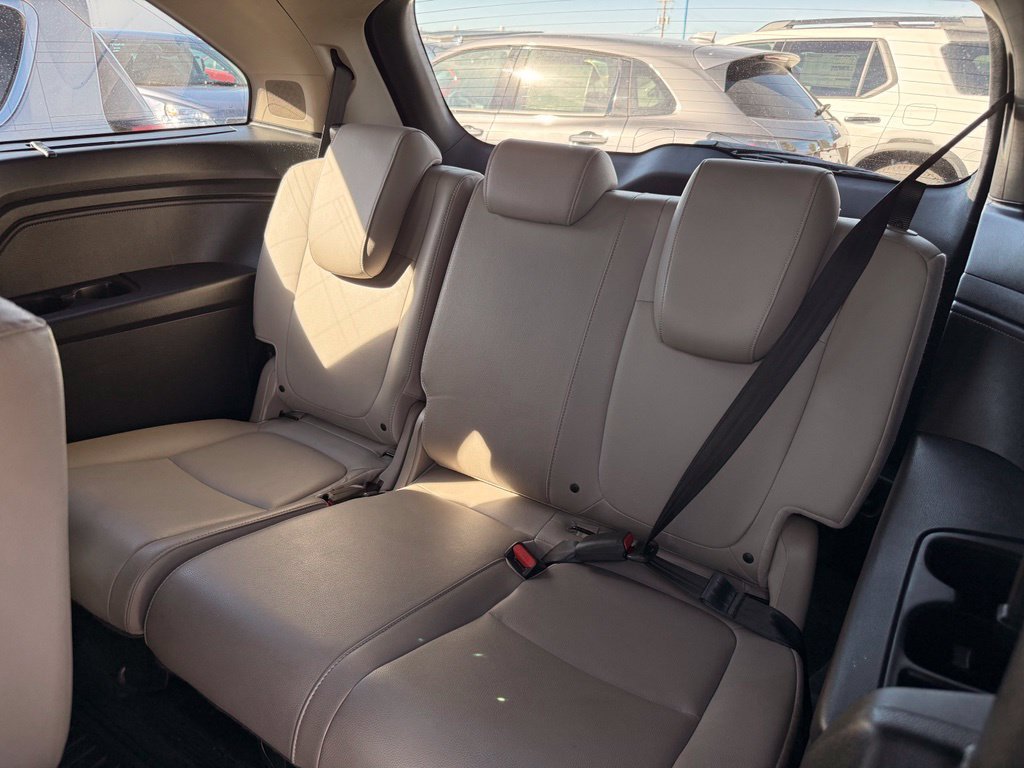 Used 2019 Honda Odyssey Elite image 17