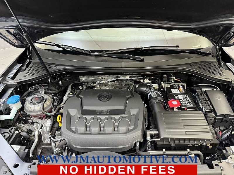 Used 2022 Volkswagen Tiguan S image 10