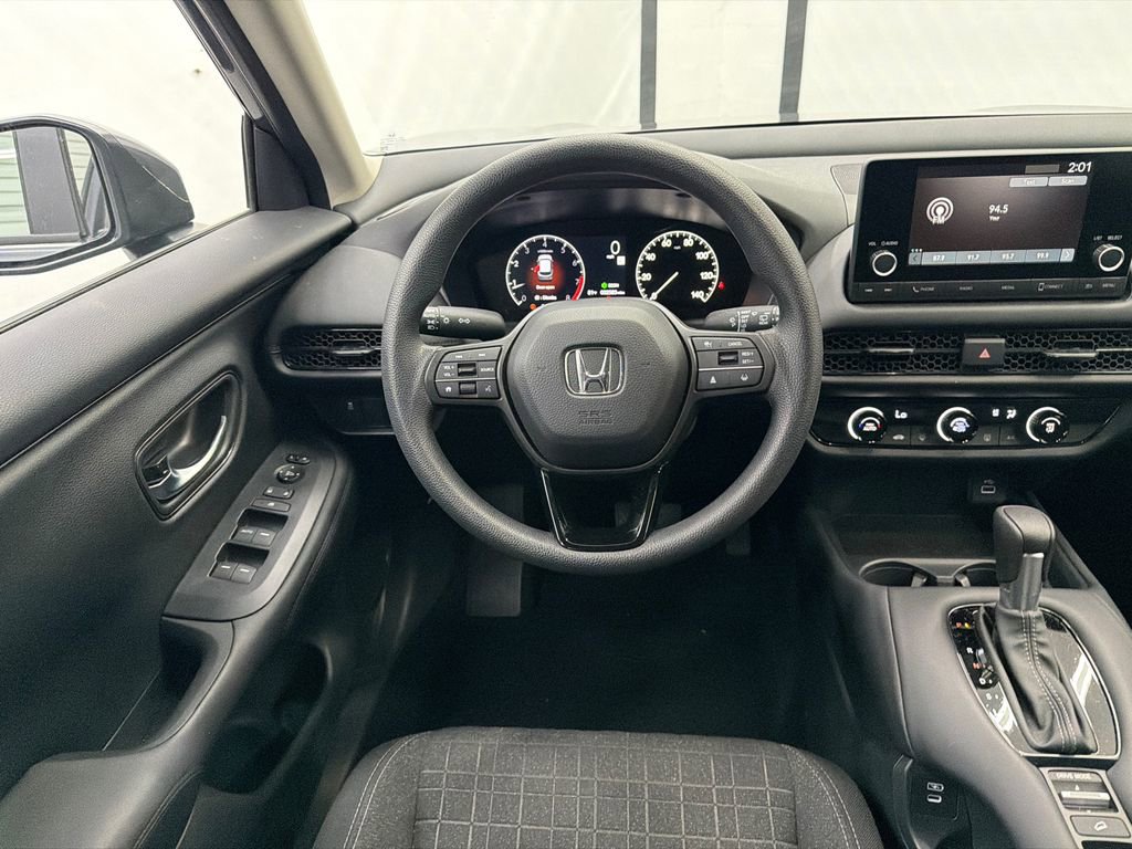 Used 2025 Honda HR-V LX image 22