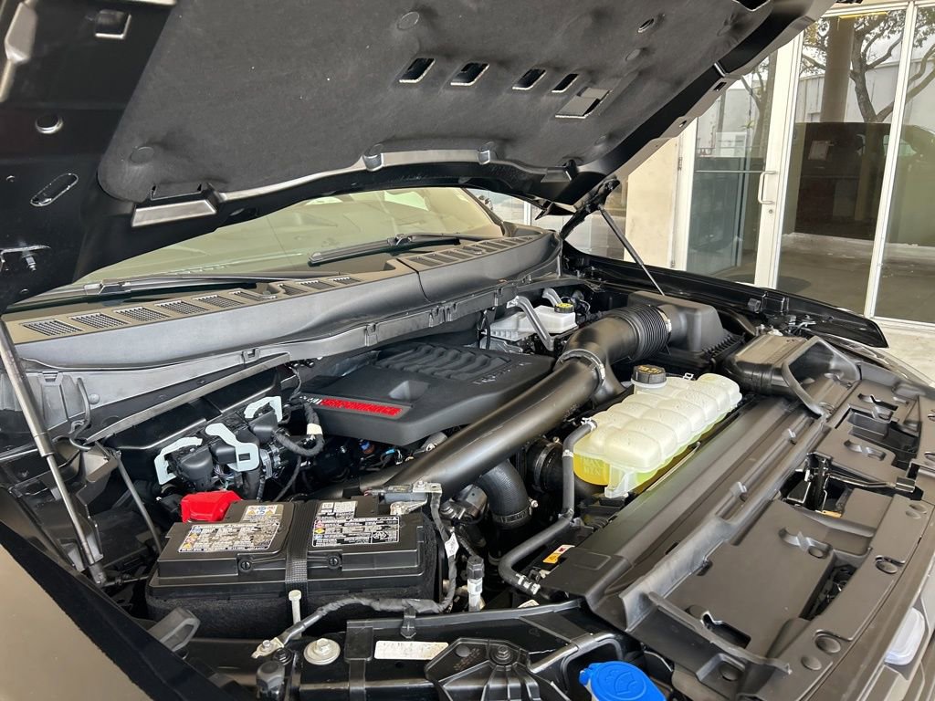 Used 2025 Ford F150 Raptor image 11