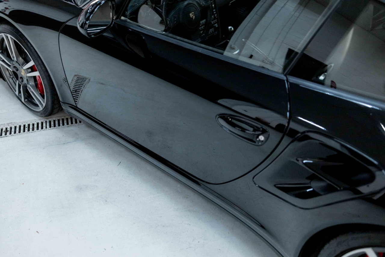 Used 2012 Porsche 911 Turbo image 24