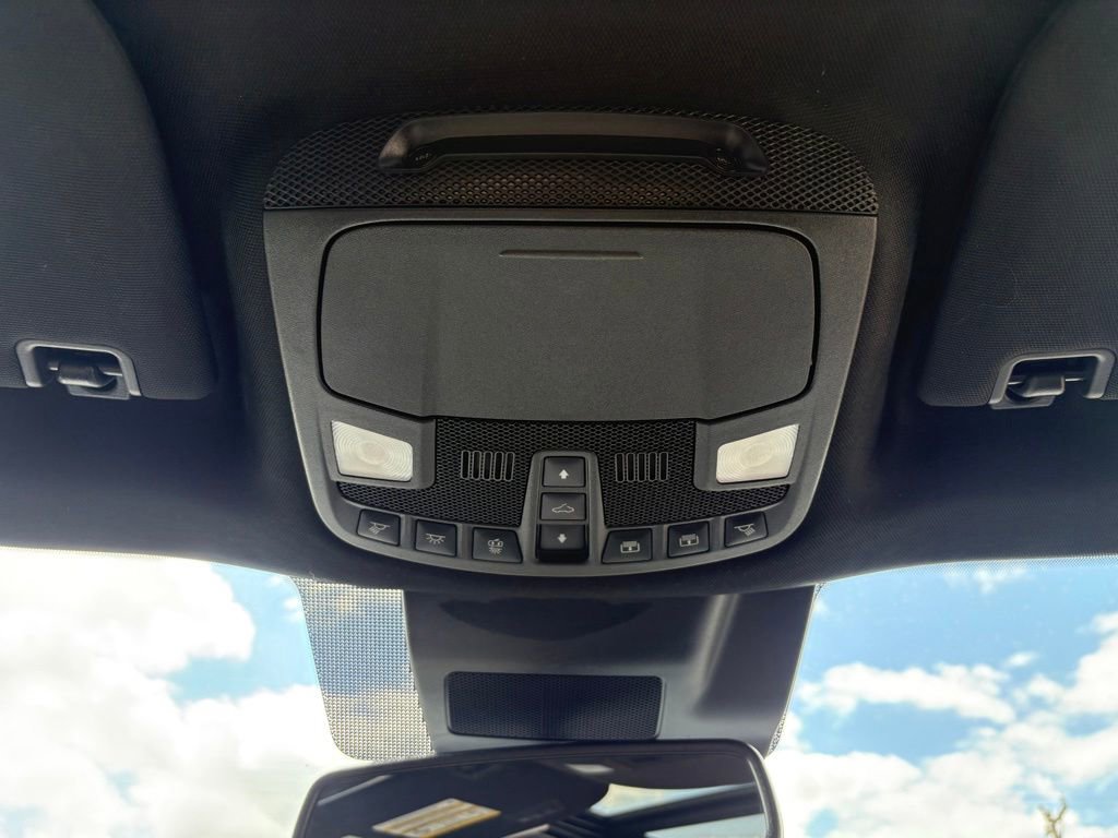Used 2021 Ford Expedition Max XLT AWD/4WD image 19