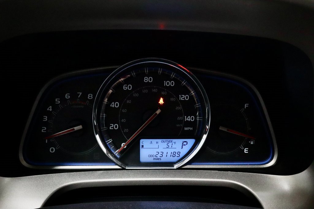 Used 2014 Toyota RAV4 Limited image 29
