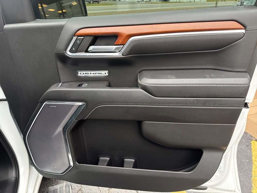 Used 2022 GMC Sierra 1500 Denali w/ Denali Reserve Package image 37