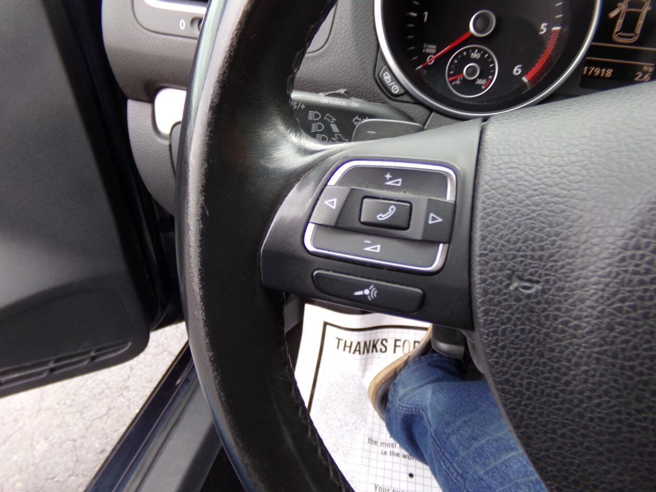 Used 2013 Volkswagen Golf TDI image 42