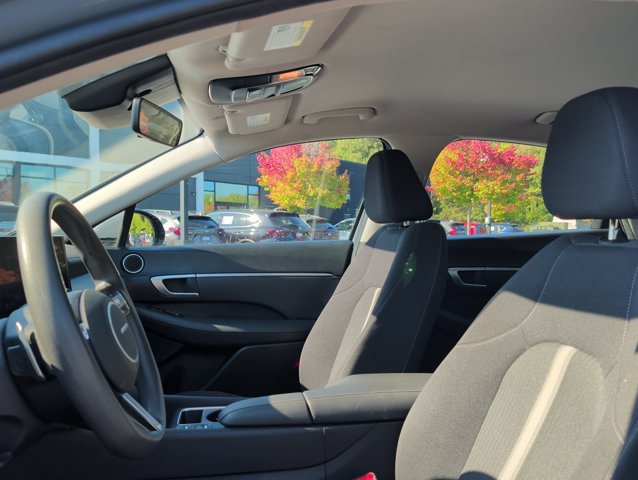 Used 2025 Hyundai Sonata SEL AWD/4WD image 15