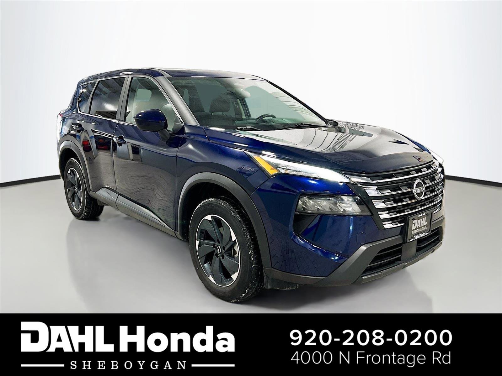 Used 2024 Nissan Rogue SV