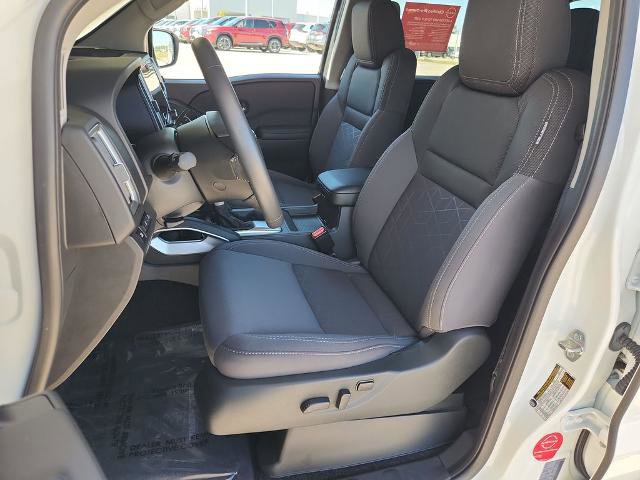 Certified 2025 Nissan Frontier SV w/ SV Convenience Package image 12