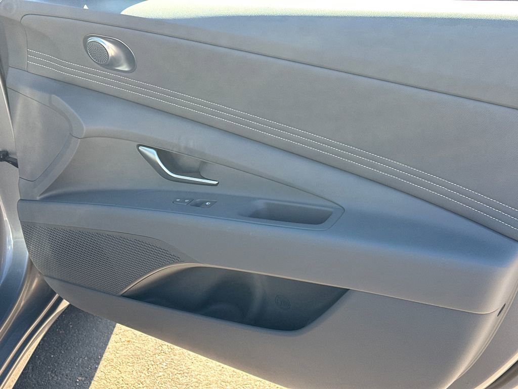 New 2026 Hyundai Elantra Sport image 13