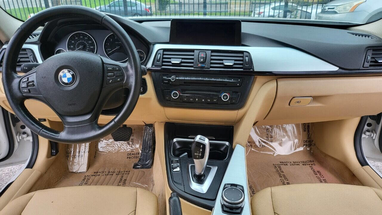 Used 2015 BMW 320i Sedan image 21