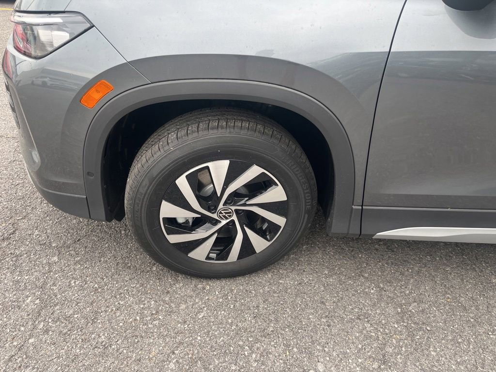 New 2026 Volkswagen Tiguan S AWD/4WD image 9