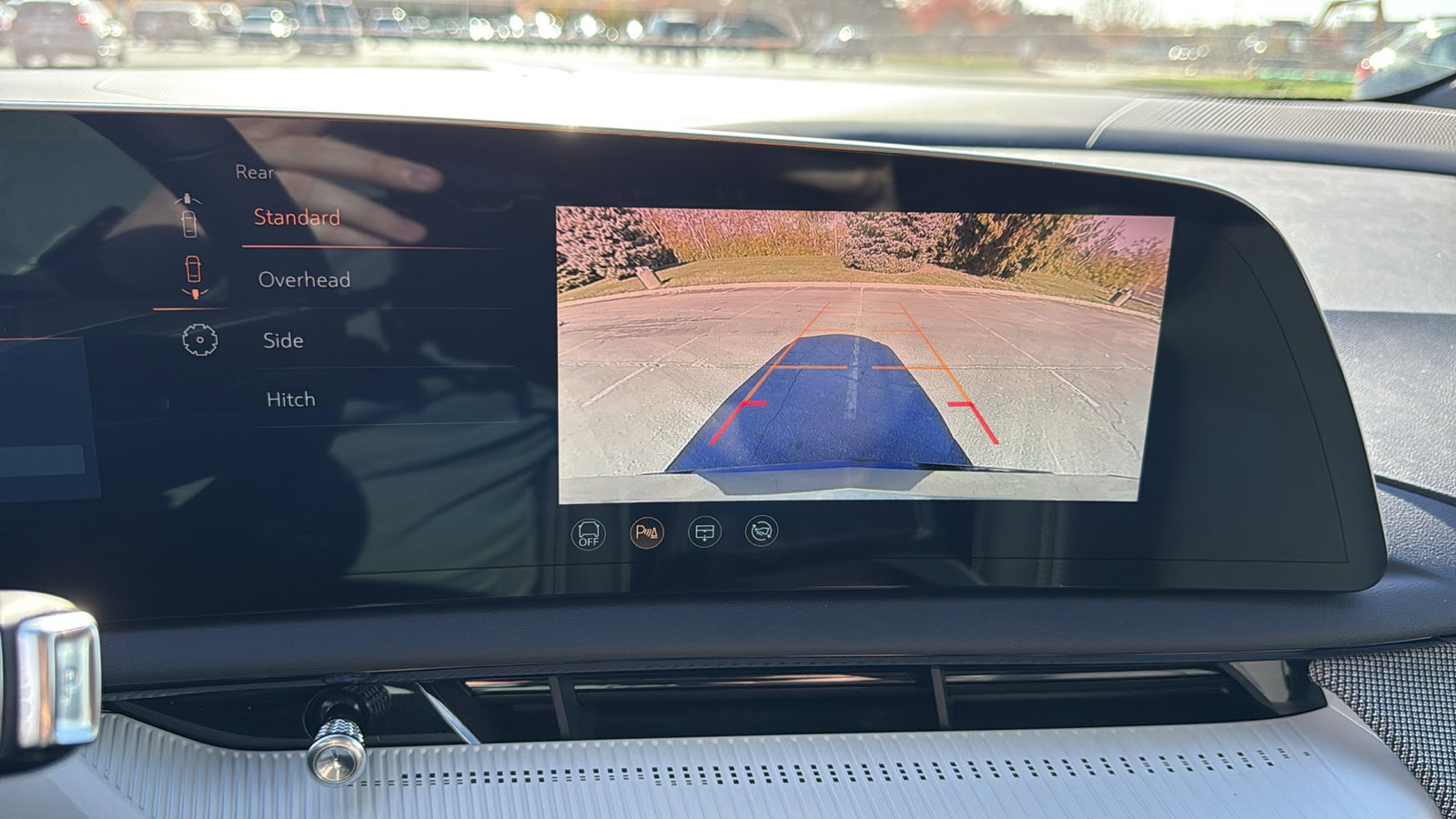 New 2025 Cadillac Optiq Luxury 1 w/ LPO, Floor Liner Package image 19