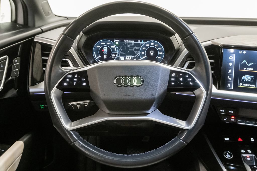 Used 2024 Audi Q4 e-tron Prestige AWD/4WD image 15