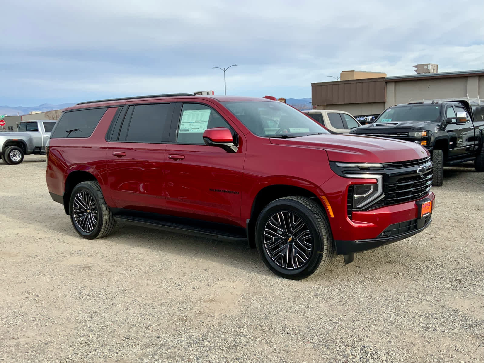 New 2026 Chevrolet Suburban RST image 7