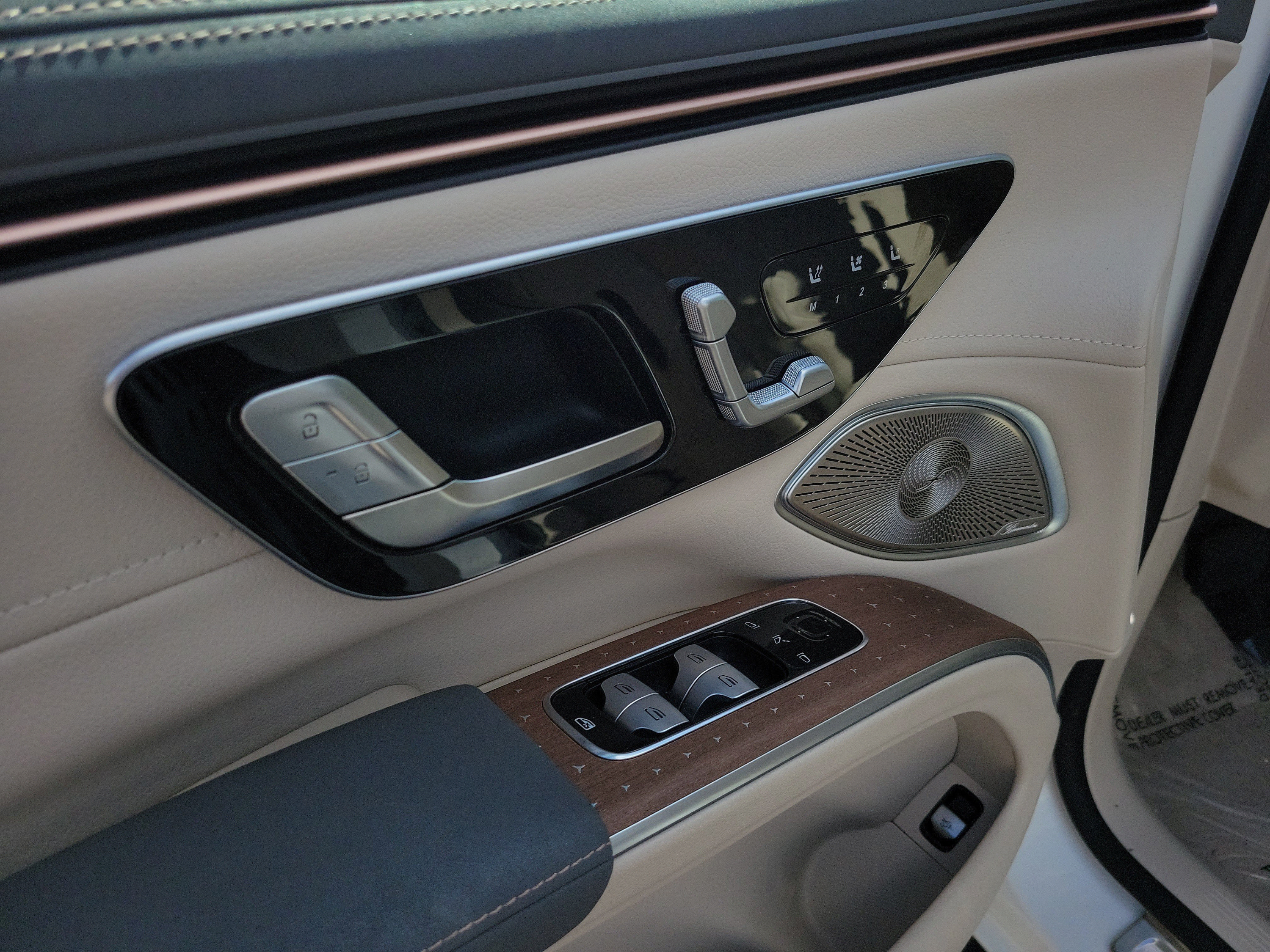 Used 2024 Mercedes-Benz EQS 450+ 4MATIC SUV image 16