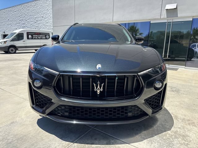Certified 2022 Maserati Levante GT AWD/4WD image 3