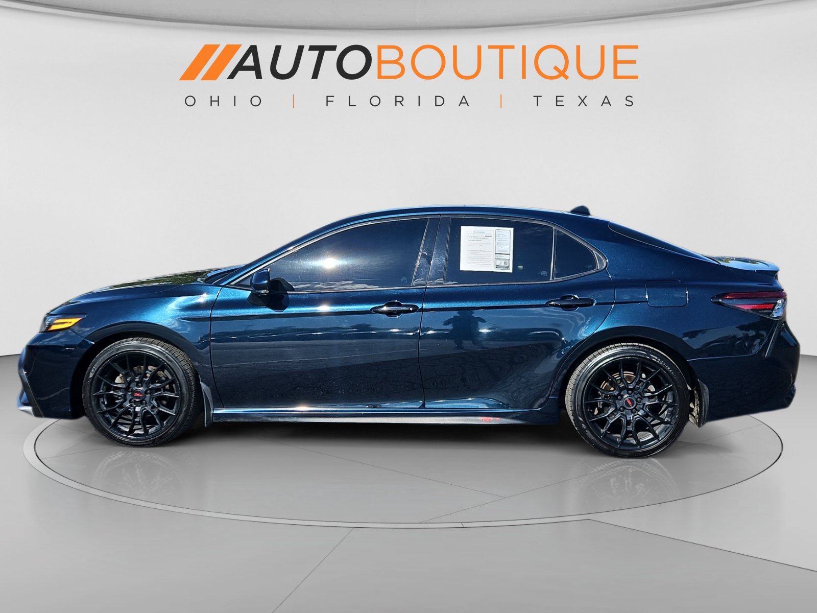 Used 2021 Toyota Camry XSE w/ Navigation Package AWD/4WD image 2