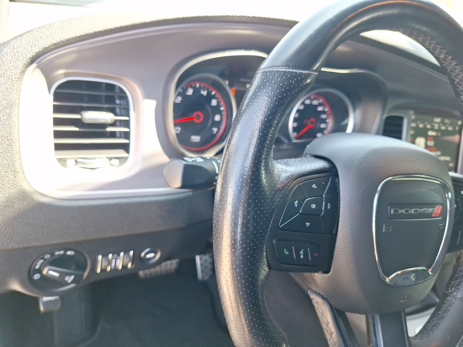 Used 2023 Dodge Charger Scat Pack w/ Harman/Kardon Audio Group RWD image 18