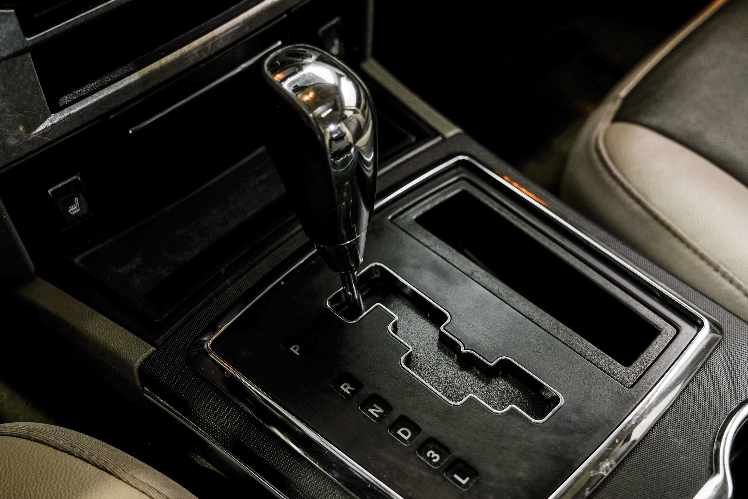 Used 2008 Chrysler 300 Touring image 31