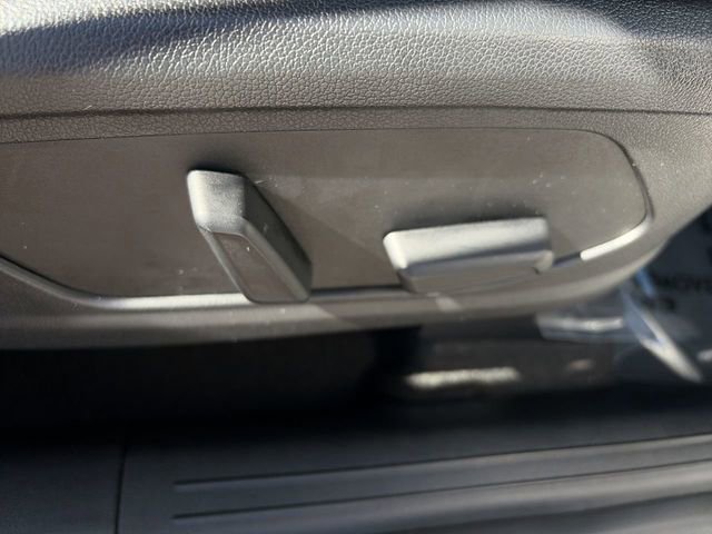 Used 2022 Kia Sorento SX w/ Panoramic Sunroof Package image 13