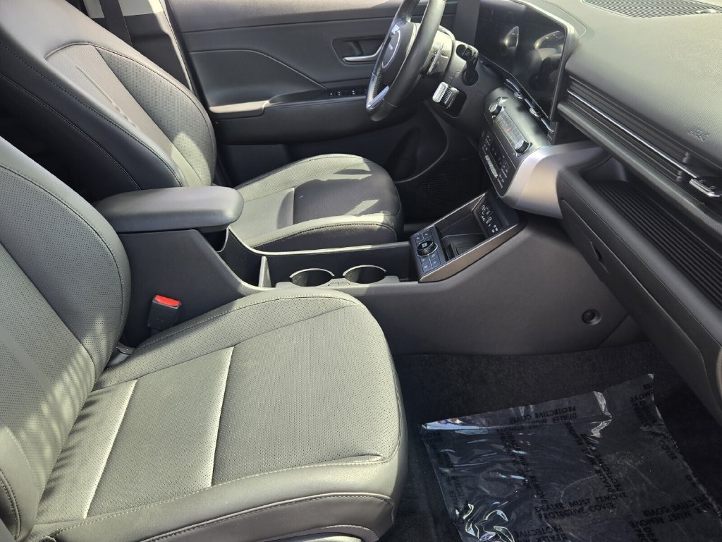 Used 2026 Hyundai Kona Limited FWD image 16