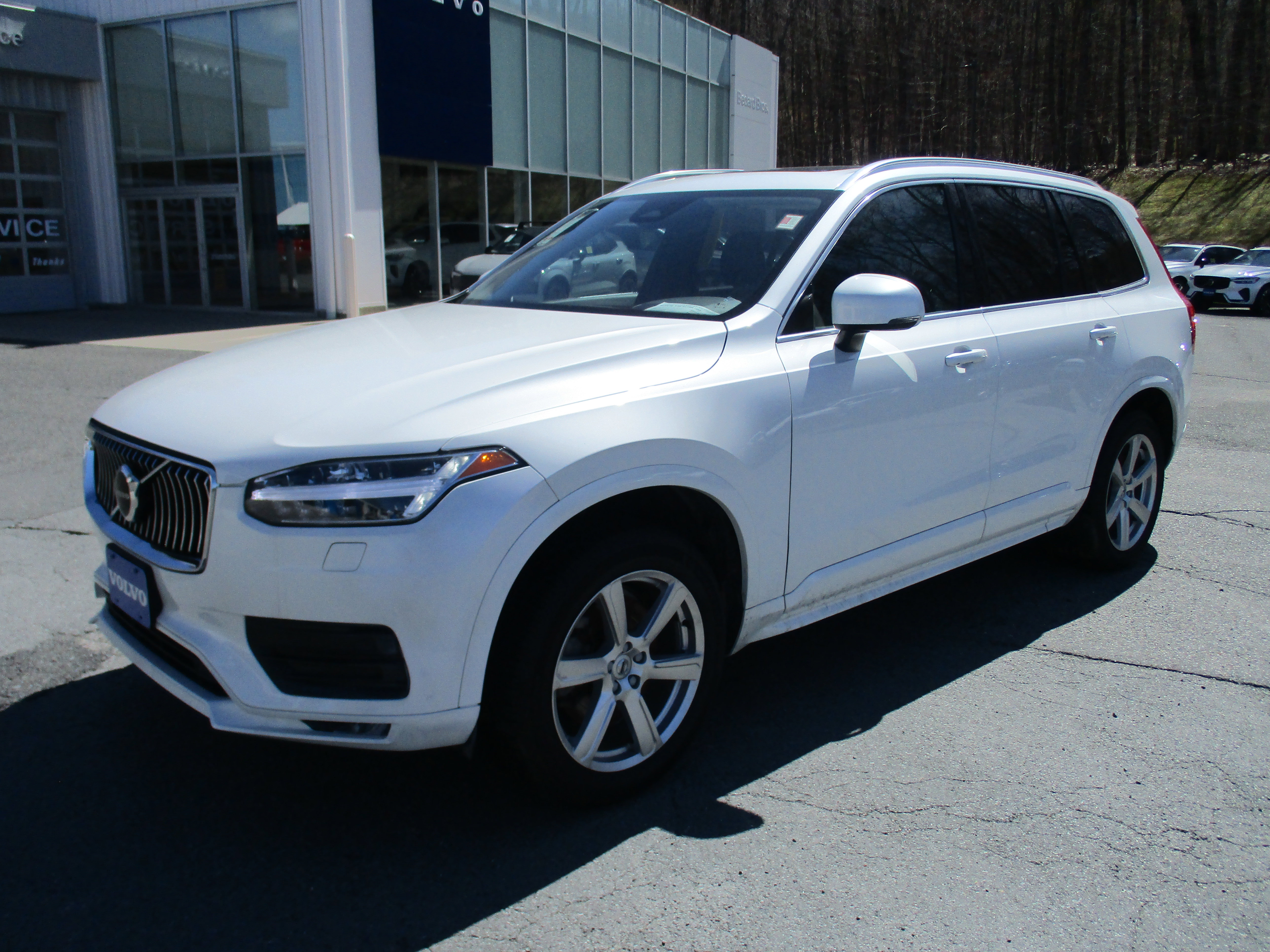 Certified 2023 Volvo XC90 B5 Core w/ Climate Package AWD/4WD image 1