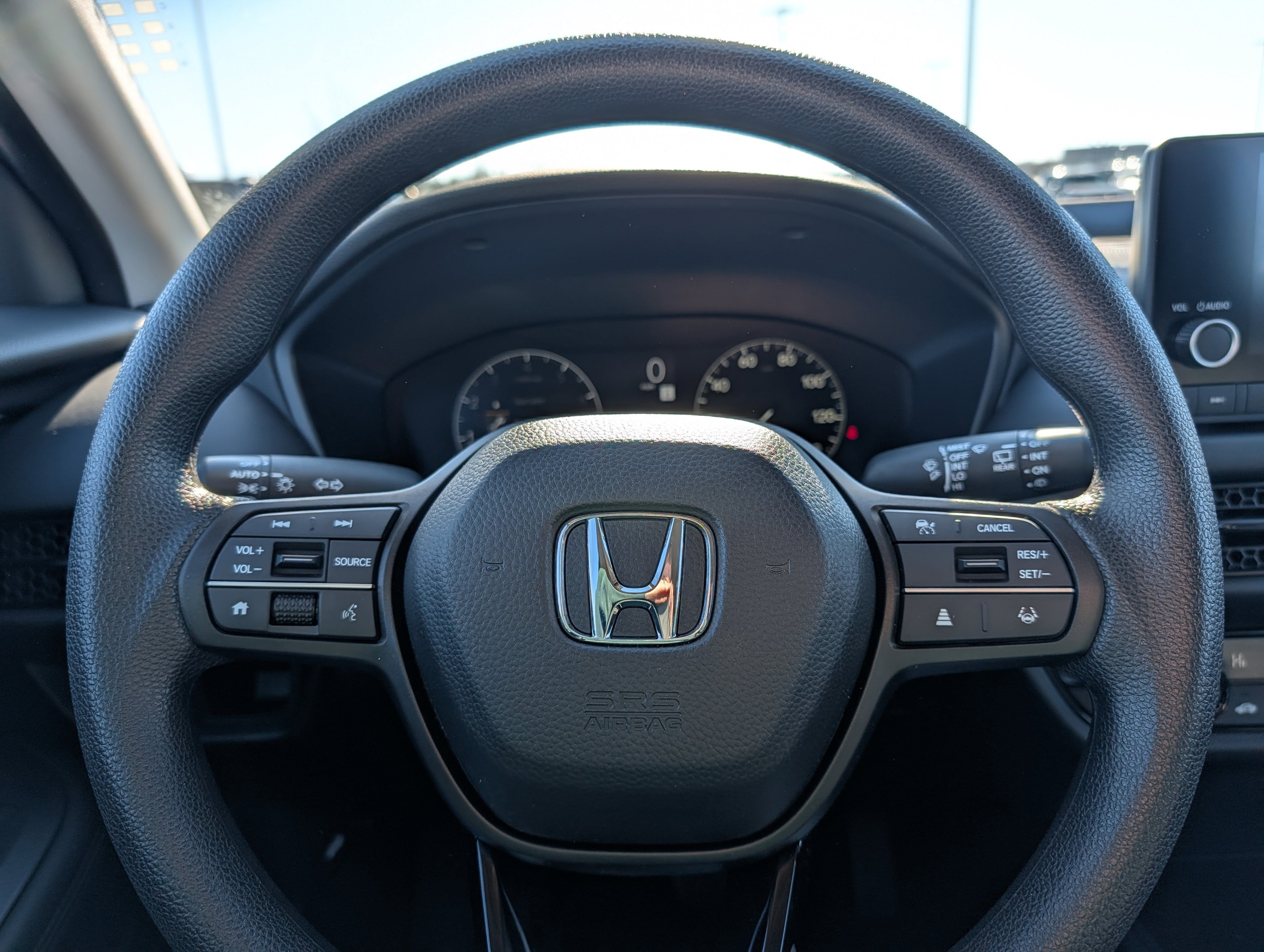 Used 2025 Honda HR-V LX image 28