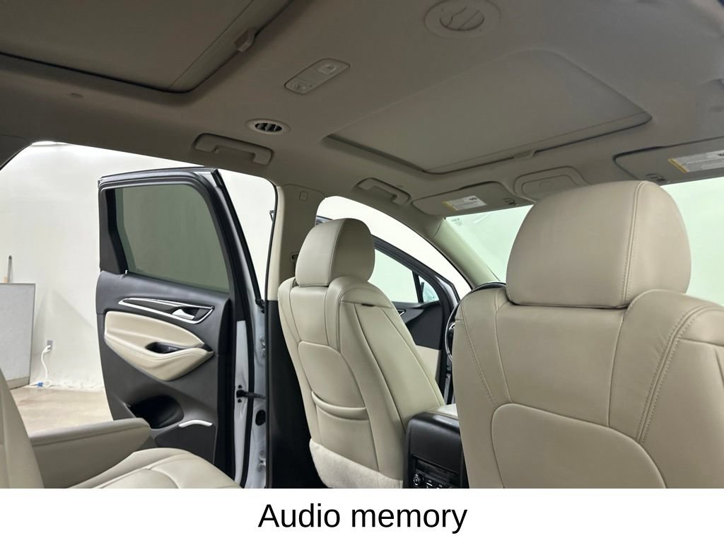Used 2021 Buick Enclave Premium w/ Sun and Sites Package AWD/4WD image 26