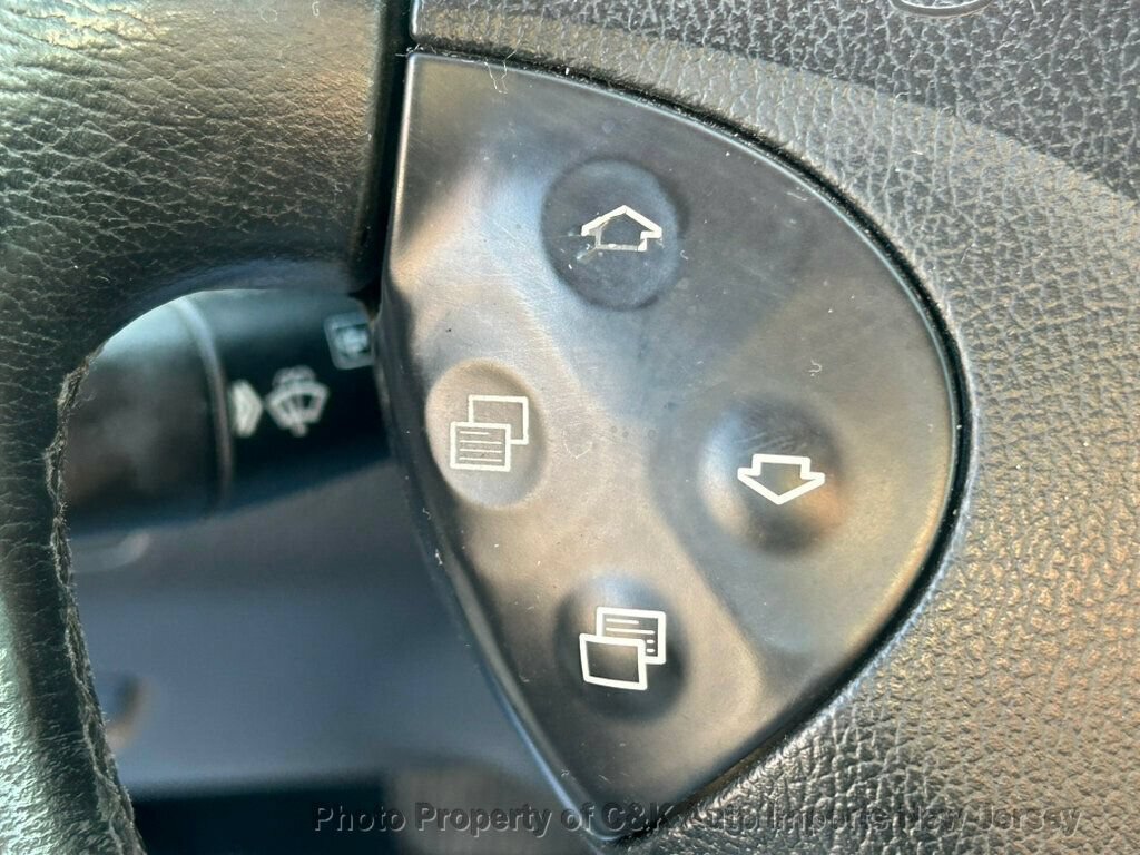 Used 2006 Mercedes-Benz E 320 CDI Sedan image 42