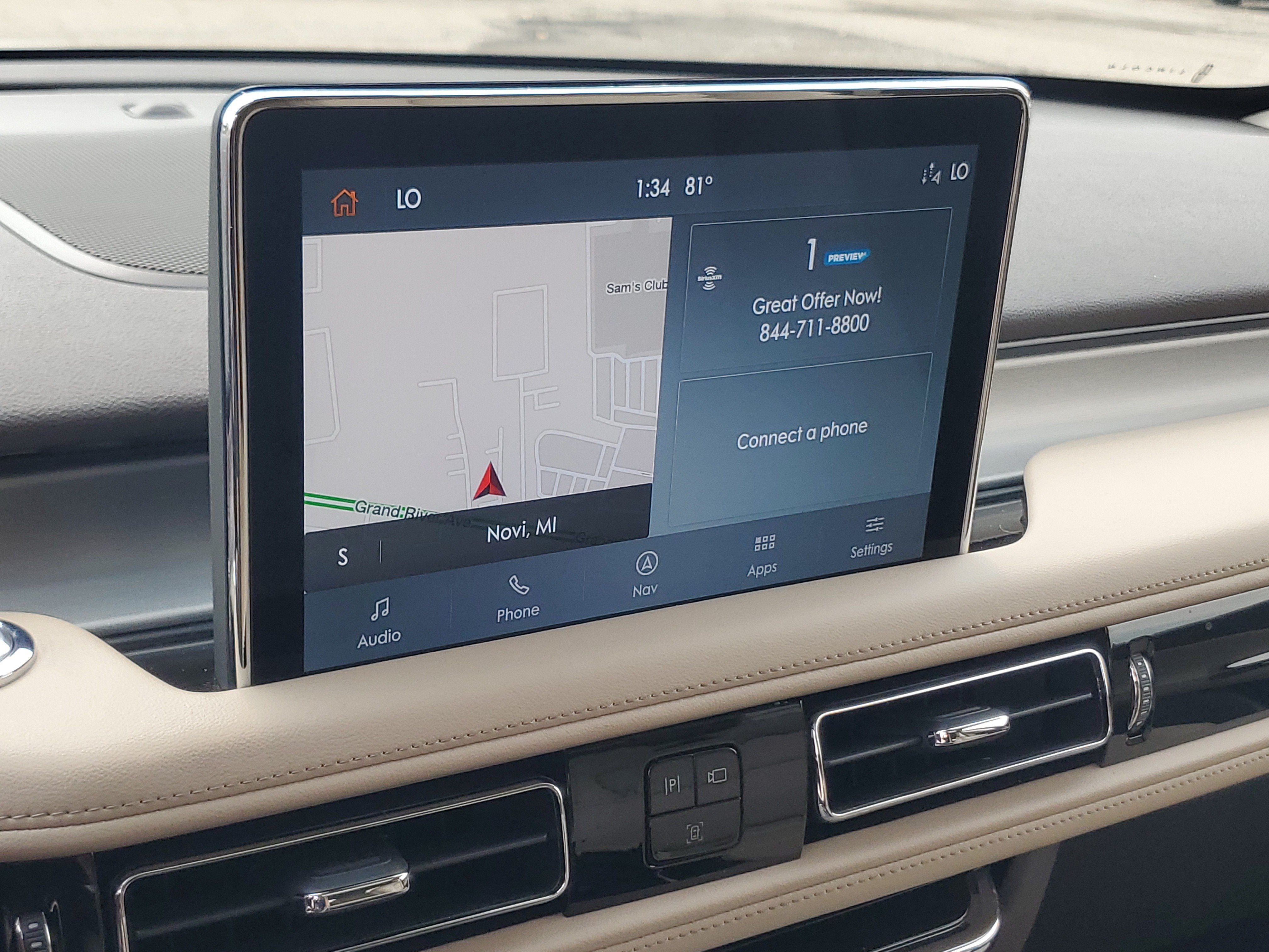 Certified 2024 Lincoln Aviator AWD w/ Premium Package image 16