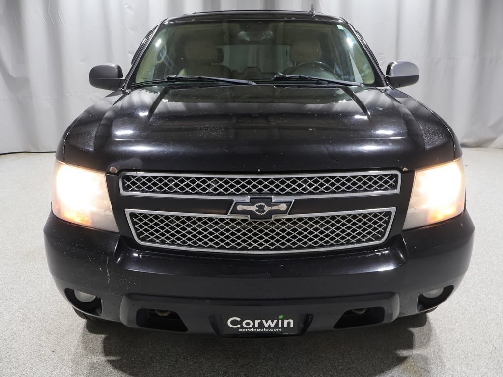 Used 2007 Chevrolet Tahoe LTZ w/ LTZ Preferred Equipment Group AWD/4WD image 8