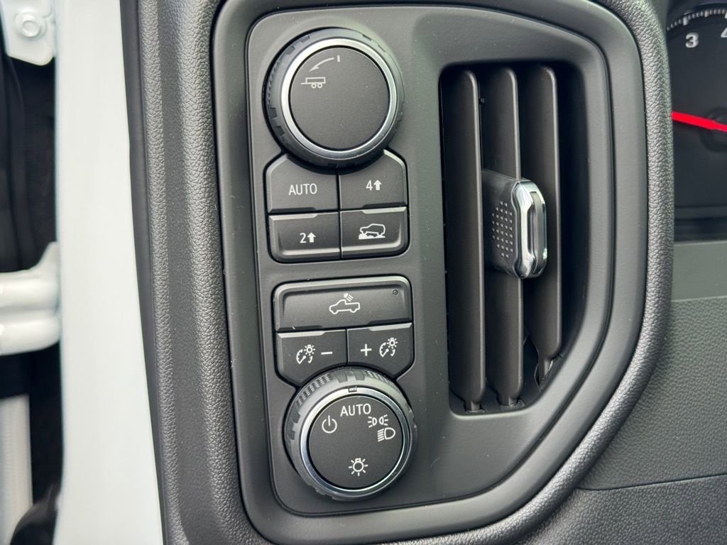 New 2026 Chevrolet Silverado 1500 Custom image 12