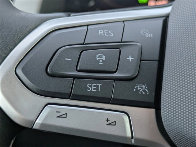 New 2026 Volkswagen Atlas Cross Sport SE image 28