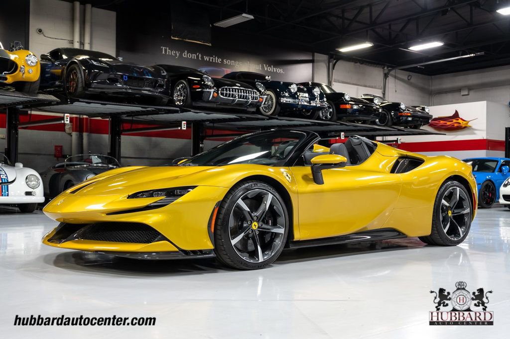 Used 2024 Ferrari SF90 Spider AWD/4WD image 5
