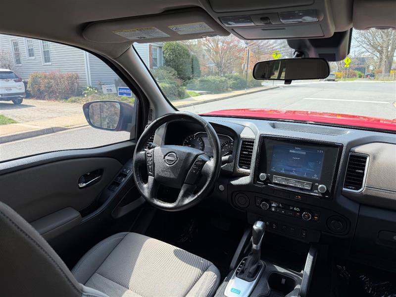Used 2022 Nissan Frontier SV RWD image 25