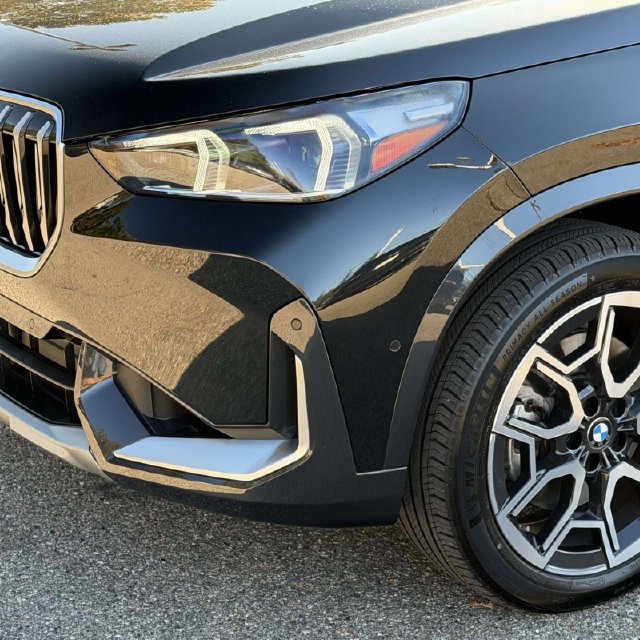 Used 2026 BMW X1 xDrive28i w/ Technology Package AWD/4WD image 12