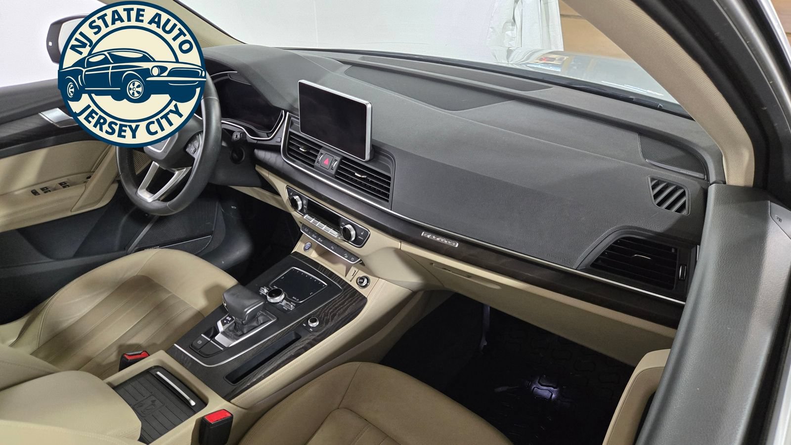 Used 2020 Audi Q5 2.0T Premium Plus AWD/4WD image 36