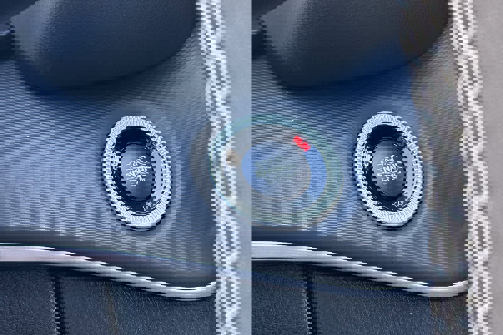 New 2025 Jeep Grand Cherokee Laredo image 24