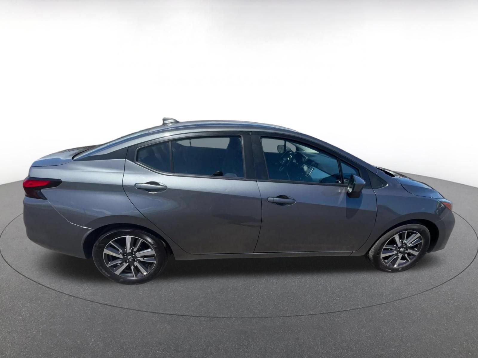 Used 2025 Nissan Versa SV FWD image 16