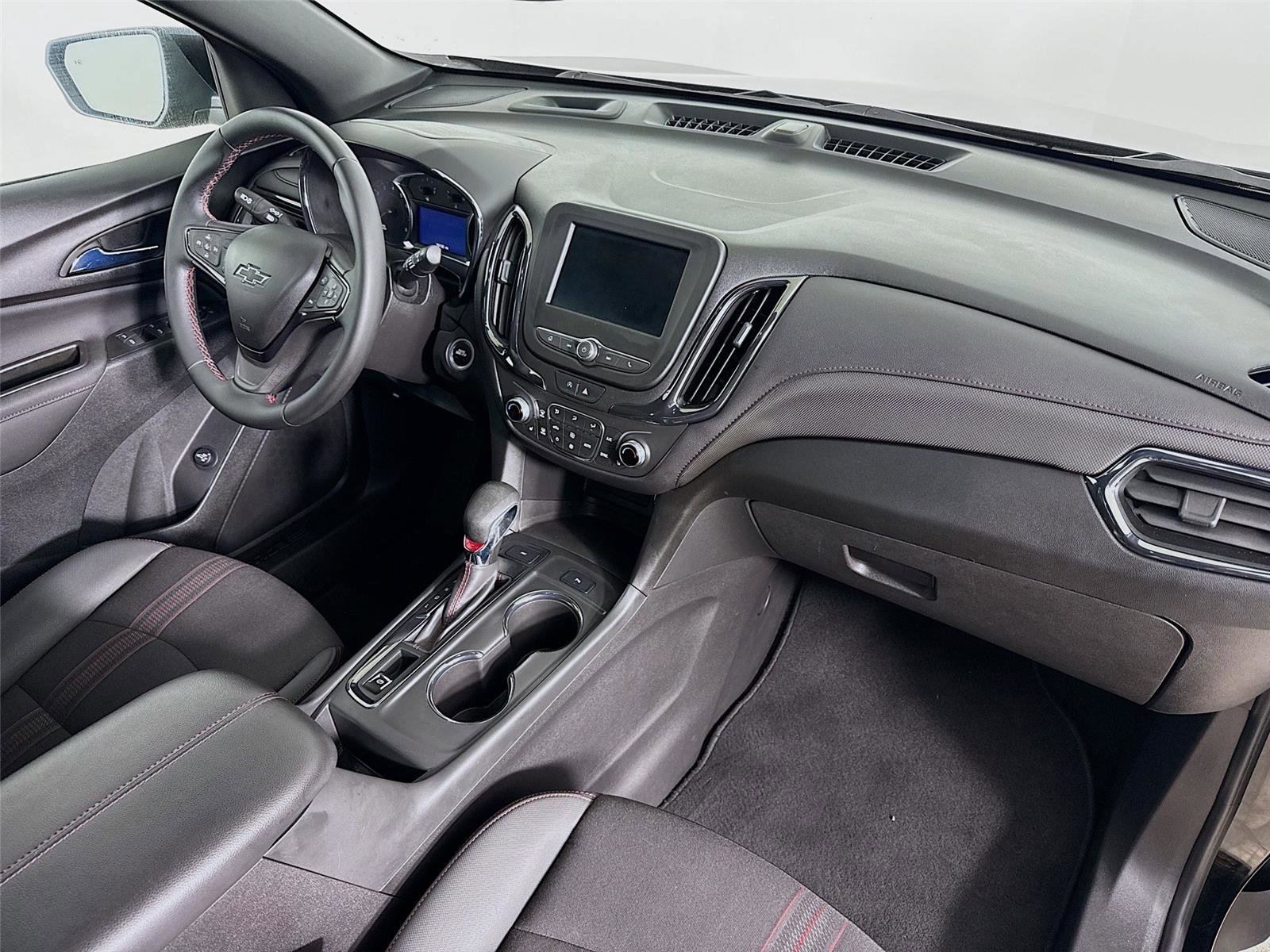 Used 2023 Chevrolet Equinox RS AWD/4WD image 29