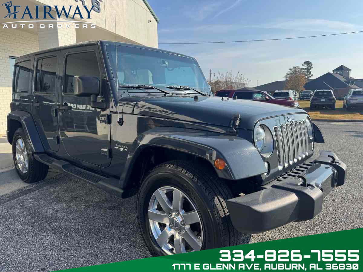 Used 2016 Jeep Wrangler Unlimited Sahara w/ Max Tow Package image 4