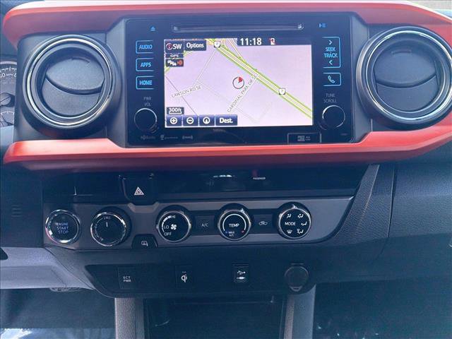 Used 2017 Toyota Tacoma TRD Sport w/ Tow Package (A/T) image 19