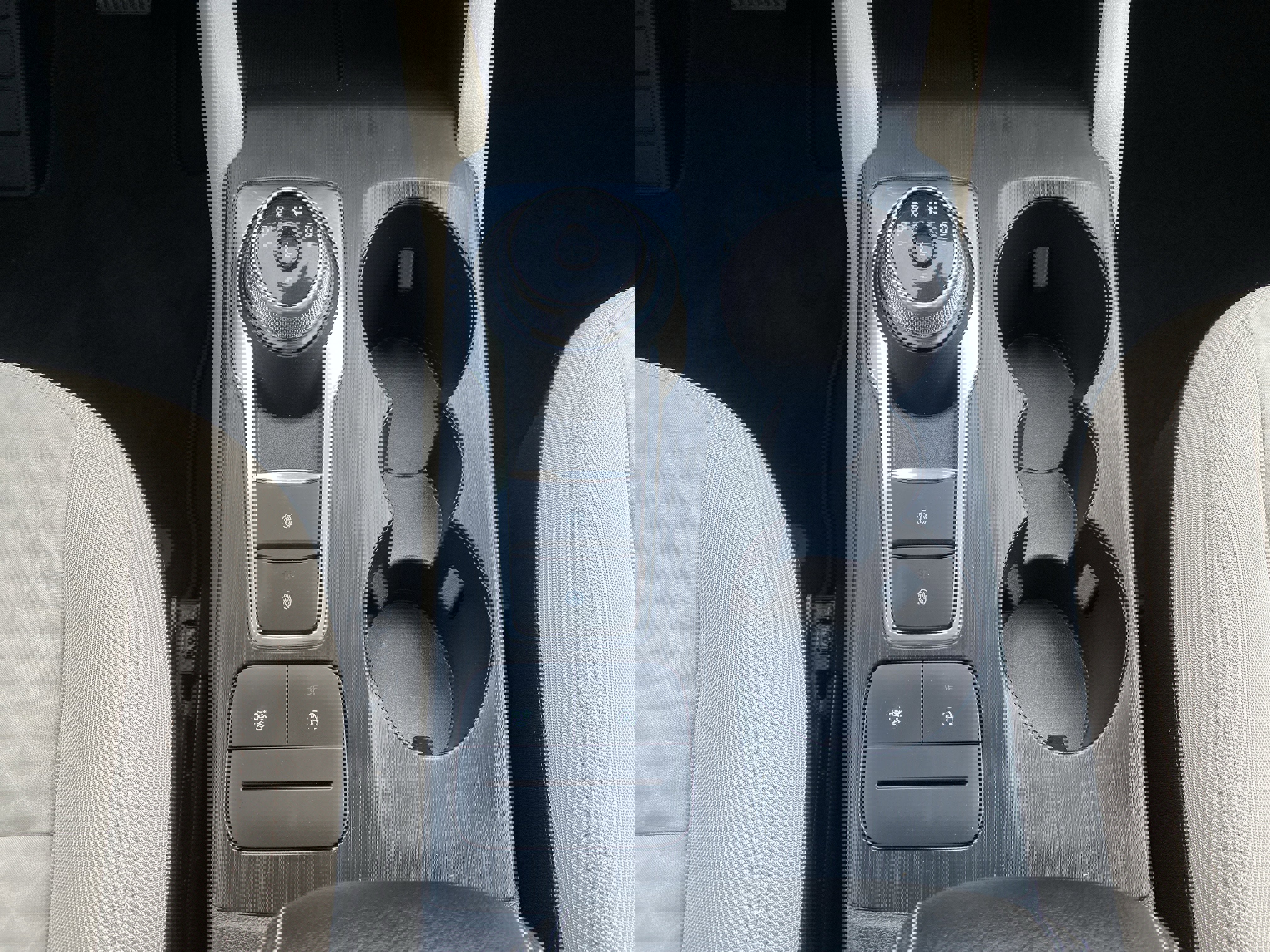 Used 2022 Ford Escape SE w/ Cold Weather Package image 21